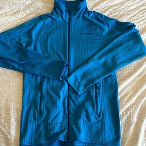 Patagonia Men’s zip up fleece